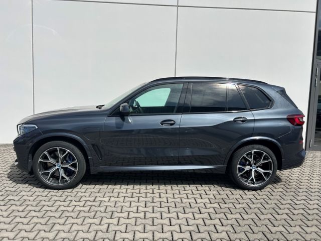 BMW X5 xDrive 45e M-Sport AHK PANO HUD Parkass+ H/K