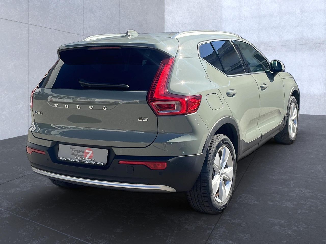 Volvo XC 40 Core 2WD Bluetooth Navi LED Klima