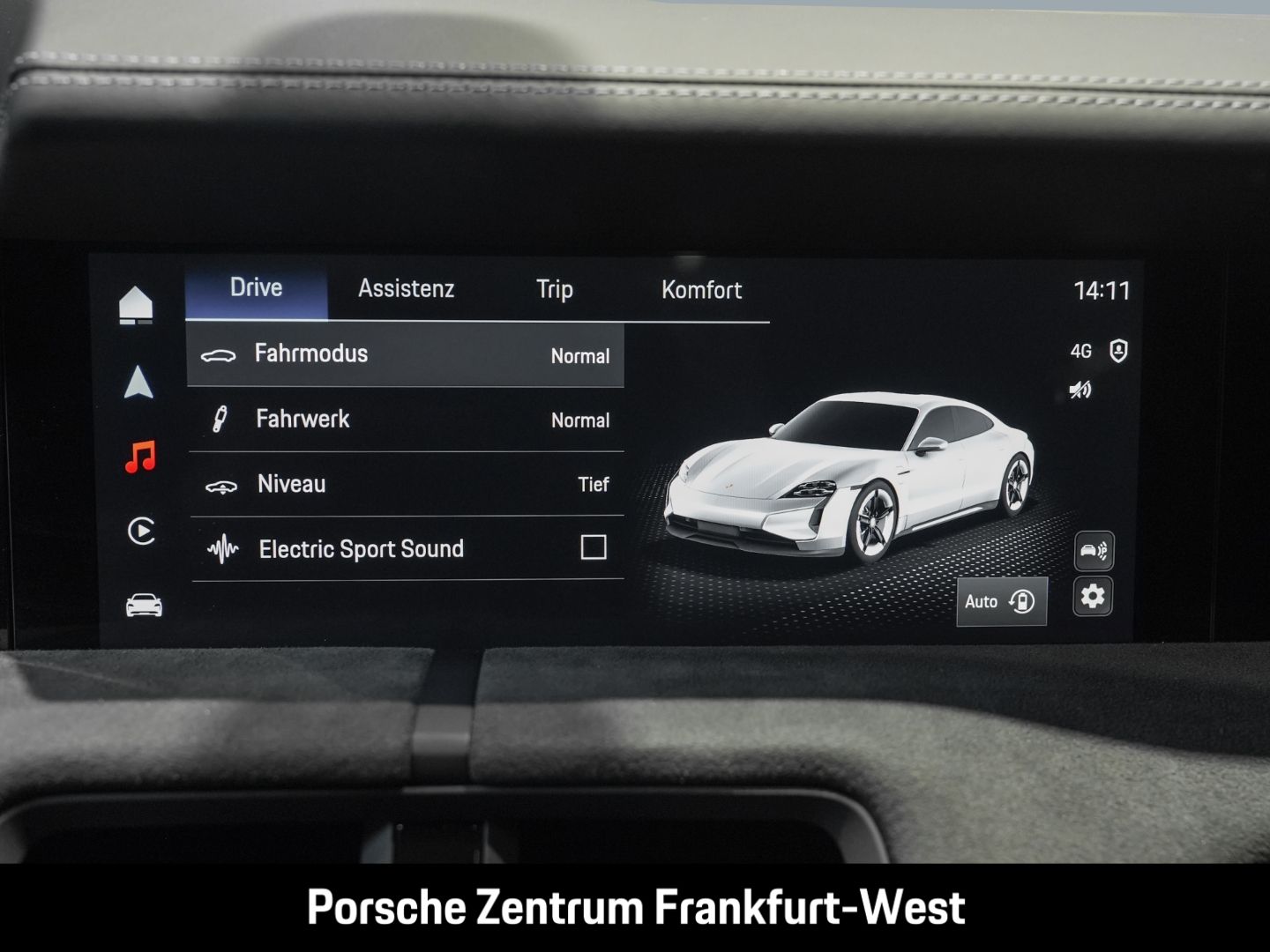 Porsche Taycan GTS Hinterachslenkung 21-Zoll Panoramadac
