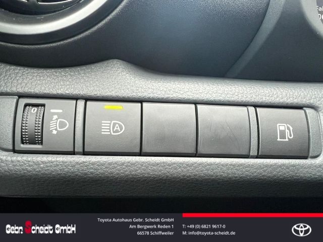 Toyota C-HR Der neue 1.8 Hybrid Team D Automatik LED