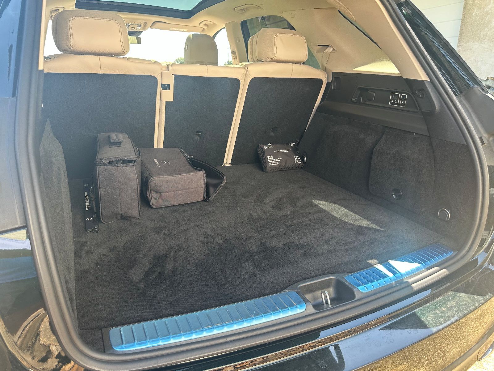 Mercedes-Benz GLE 350de NP112T€*AMG+Night*Leder beige*VIP-Fond