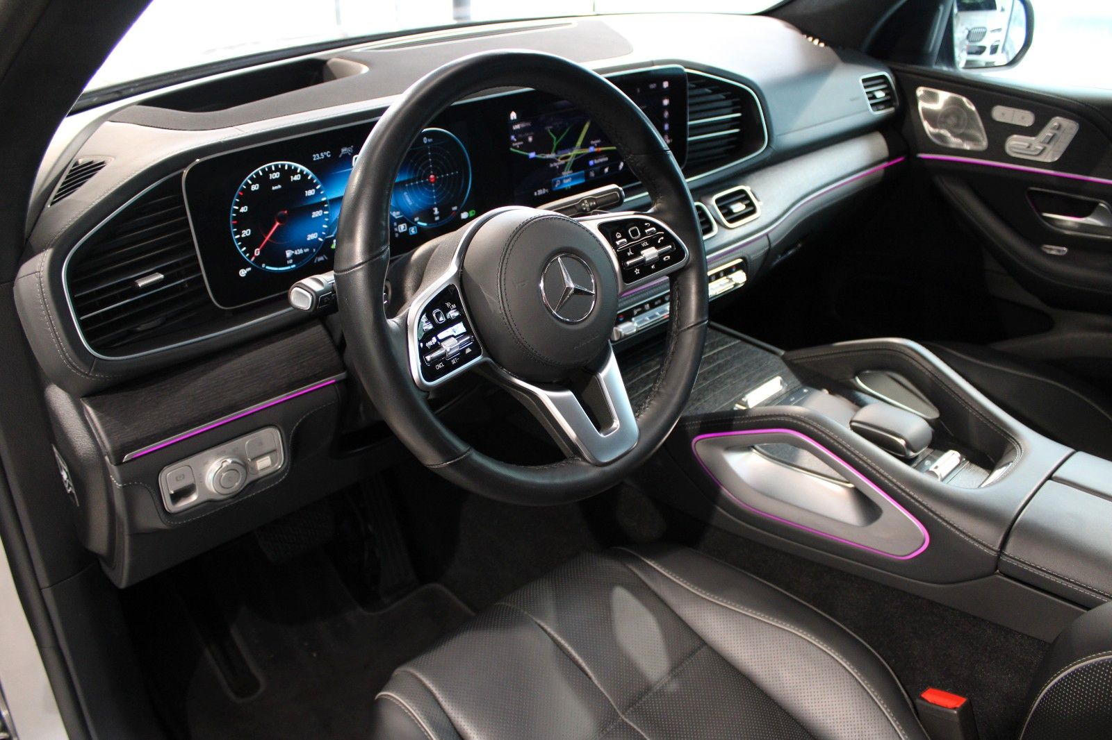 Mercedes-Benz GLE 400 d AMG Line DIS+/MBEAM/LUFT/STHZ/360