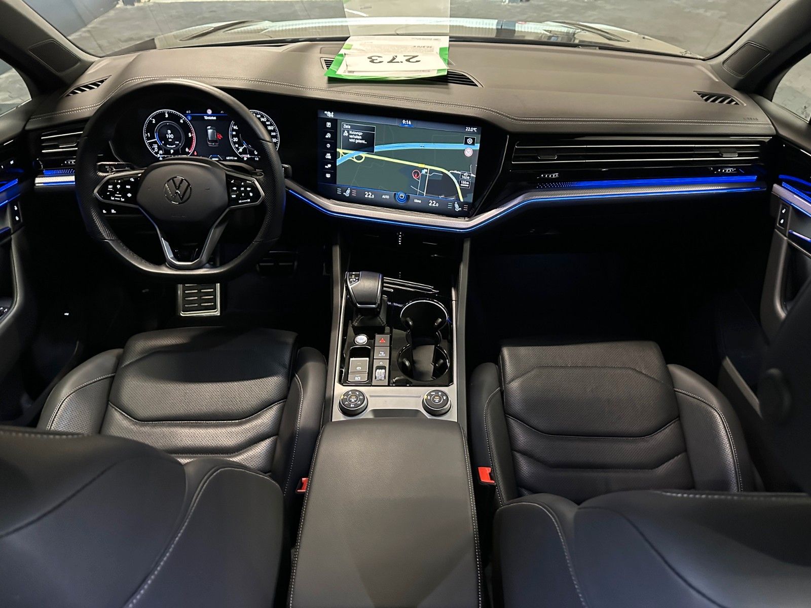 Volkswagen Touareg R-Line - Samsaru's Car Outlet