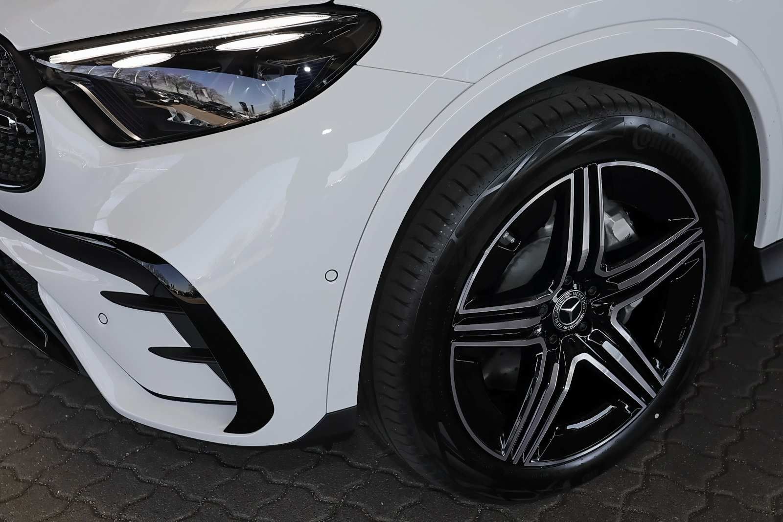Mercedes-Benz GLC 220 d 4M AMG Distronic+360°+DIG-LED+Pano+AHK