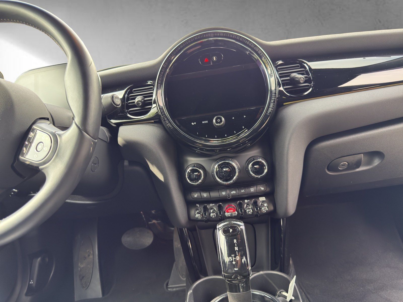 MINI Cooper S Cabrio - Samsaru's Car Outlet