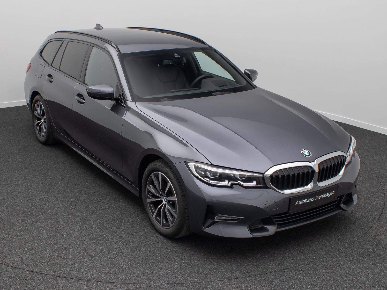 BMW 320d Sport Line - Samsaru's Car Outlet