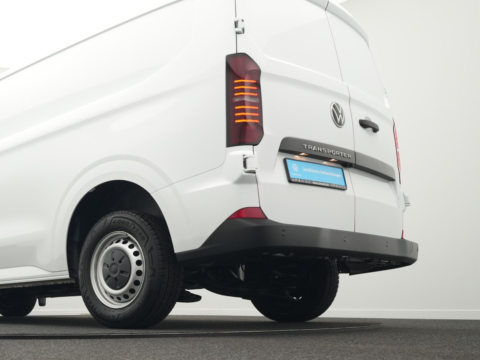Volkswagen T7 Kasten Transporter LR/Lang 2.0 TDI *LED*KAM*