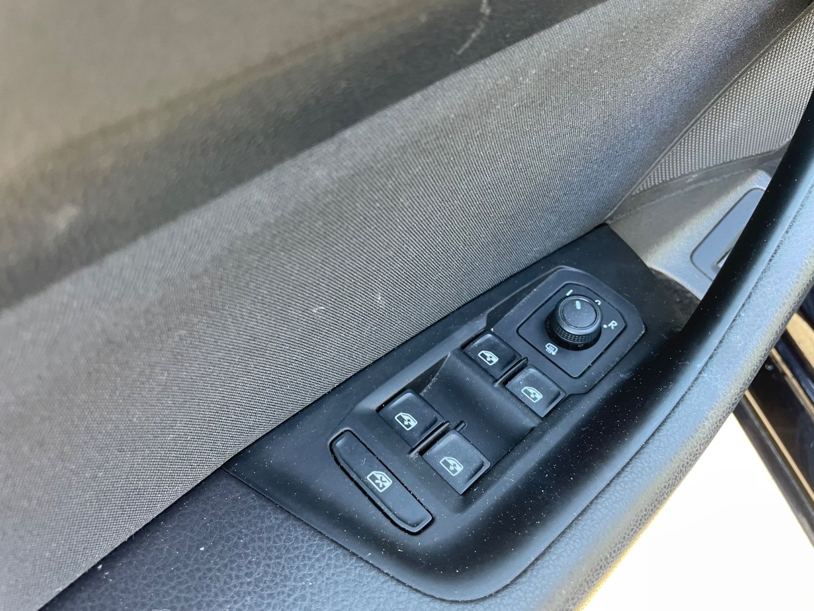 Volkswagen Passat Variant - Samsaru's Car Outlet
