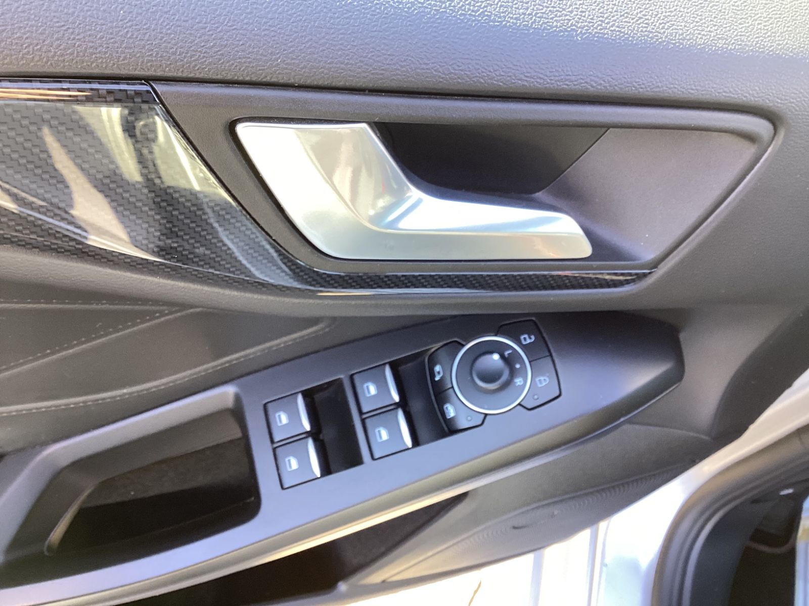 Ford Focus Turnier ST-Line X, AHK / ACC / WinterP./