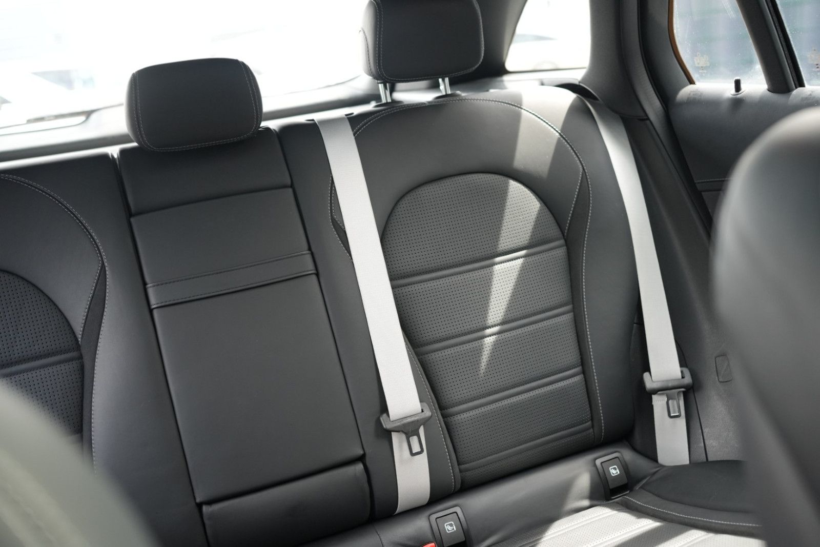 Mercedes-Benz GLC 63 S AMG 4Matic*MBUX*NAVI*KLIMA*HUD*AHK*