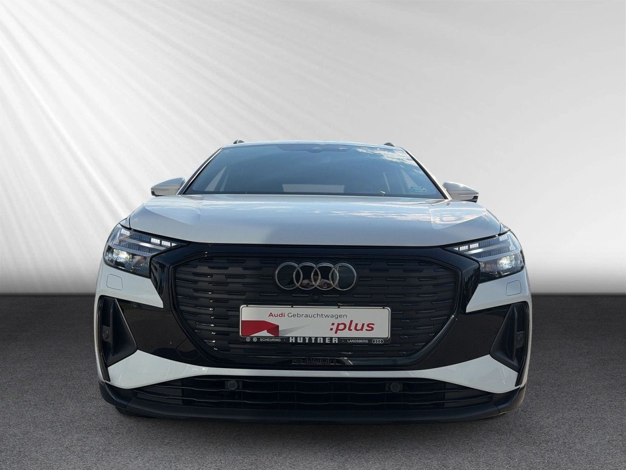 Audi Q4 e-tron 45 quattro S line AHK ACC Matrix Kam.