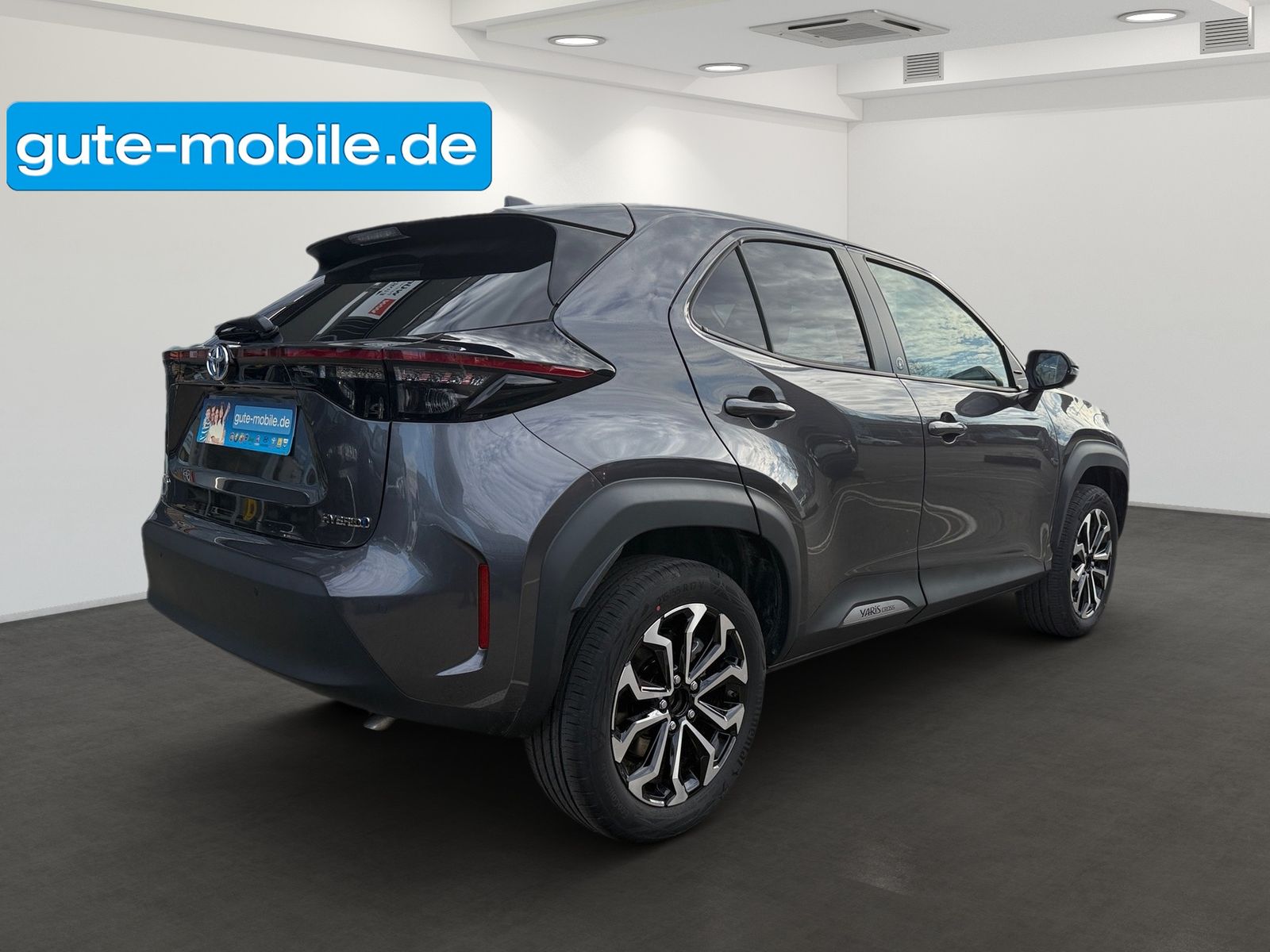 Toyota Yaris Cross 5-Türer Team Deutschland 1,5-l-VVT-i