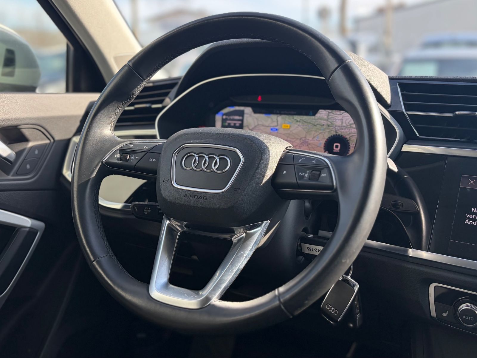 Audi Q3 SB 35 TDI quattro S line ACC DAB Optik ViCo