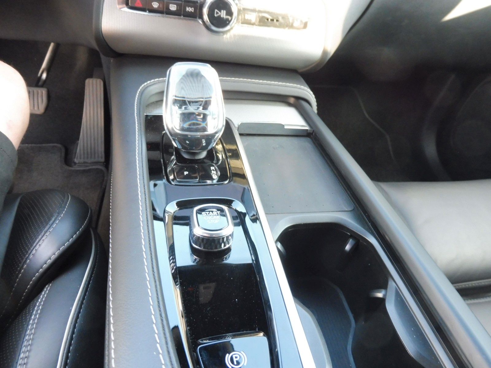Volvo XC 90 B5 Plus Dark AWD