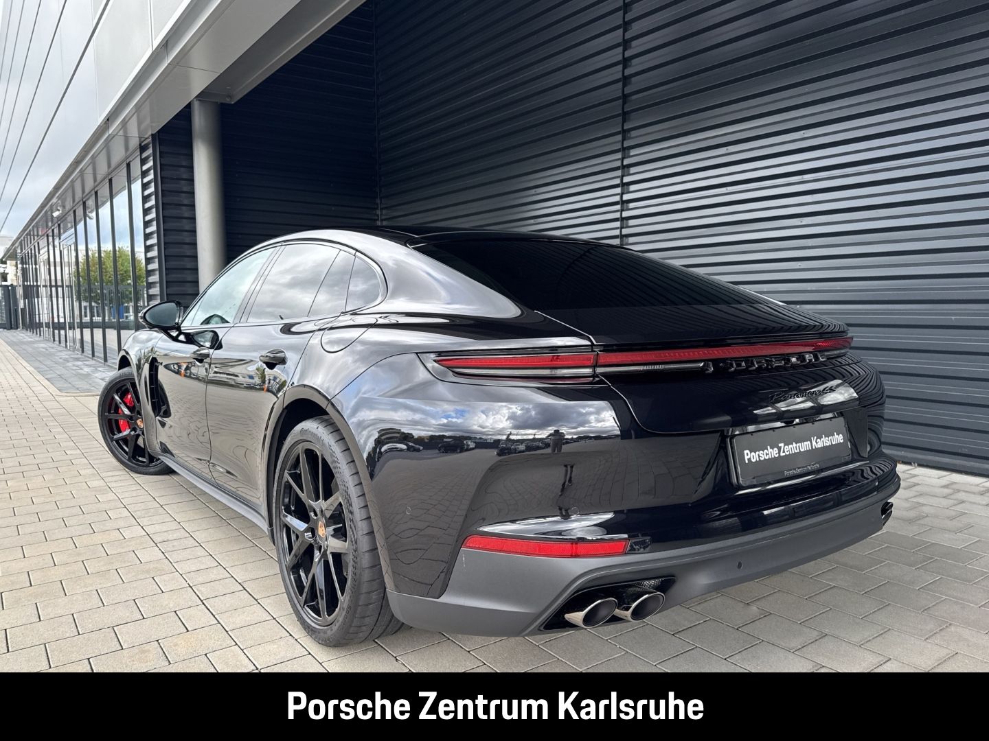 Porsche Panamera 4S E-Hybrid HA-Lenkung Active-Ride BOSE