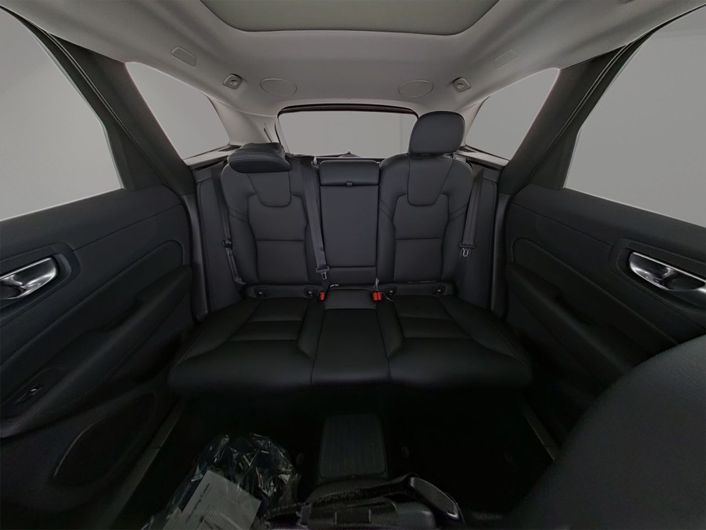 Volvo XC60 T6 Plus Bright Plug-In Hybrid AWD EU6d Luft