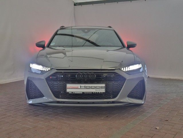 Audi RS 6 Avant Performance 4.0 TFSI PANO+HEAD-U