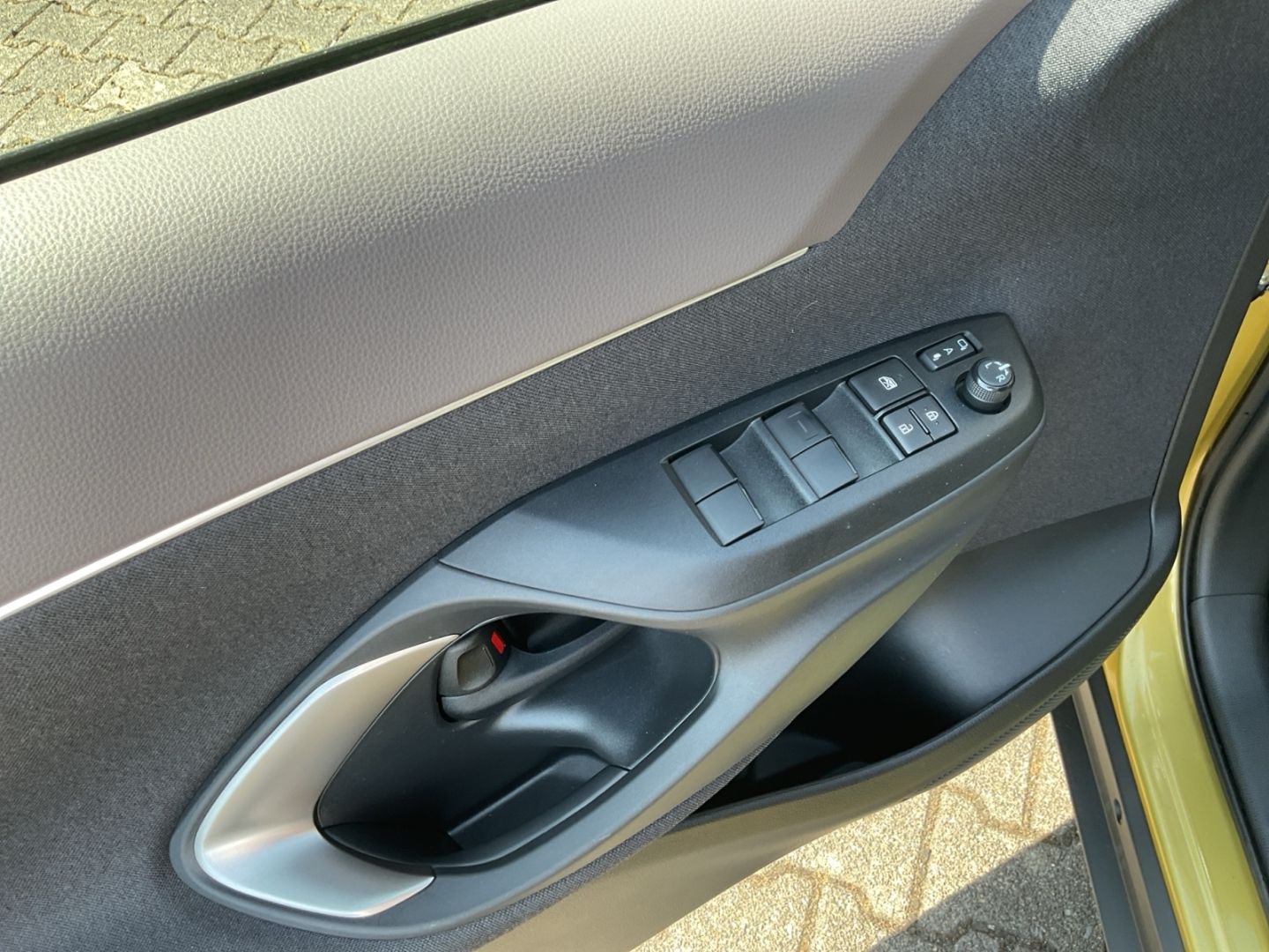 Toyota Yaris Cross Hybrid 1.5 AWD-i Elegant *Matrix*360