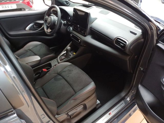 Toyota Yaris GR Sport 1.5 Dual-VVT-iE EU6e Hybrid *Safe