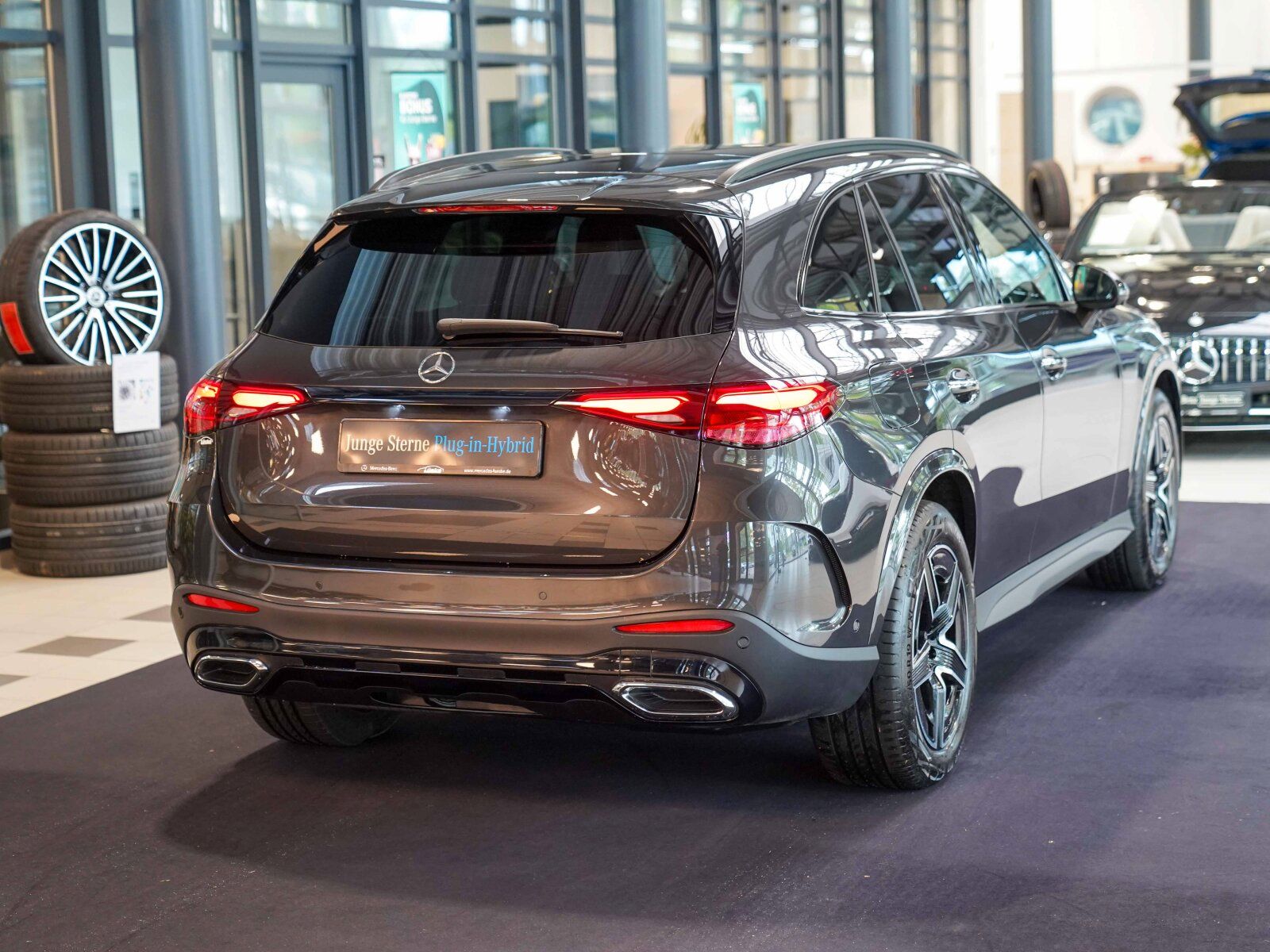 Mercedes-Benz GLC 300 de 4M AMG LIne Night Burmester AIR HUD
