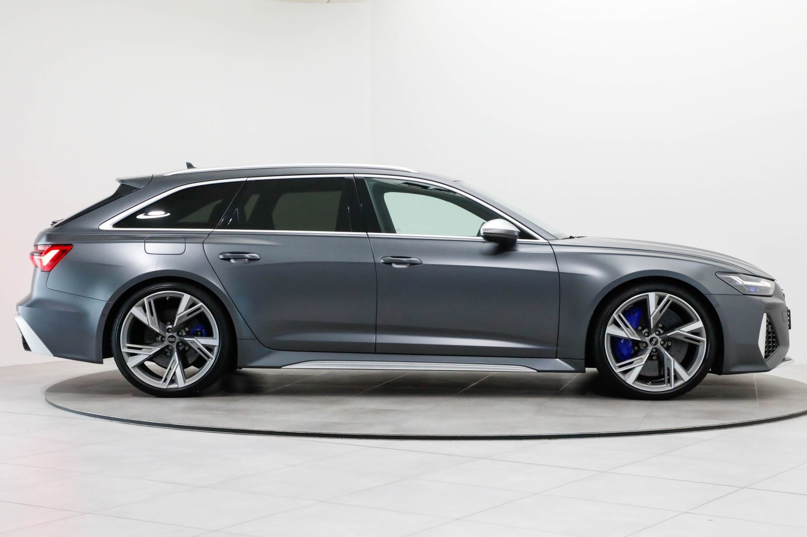 Audi RS 6 Avant 4.0 TFSI tiptronic 305km/h B&O Pano