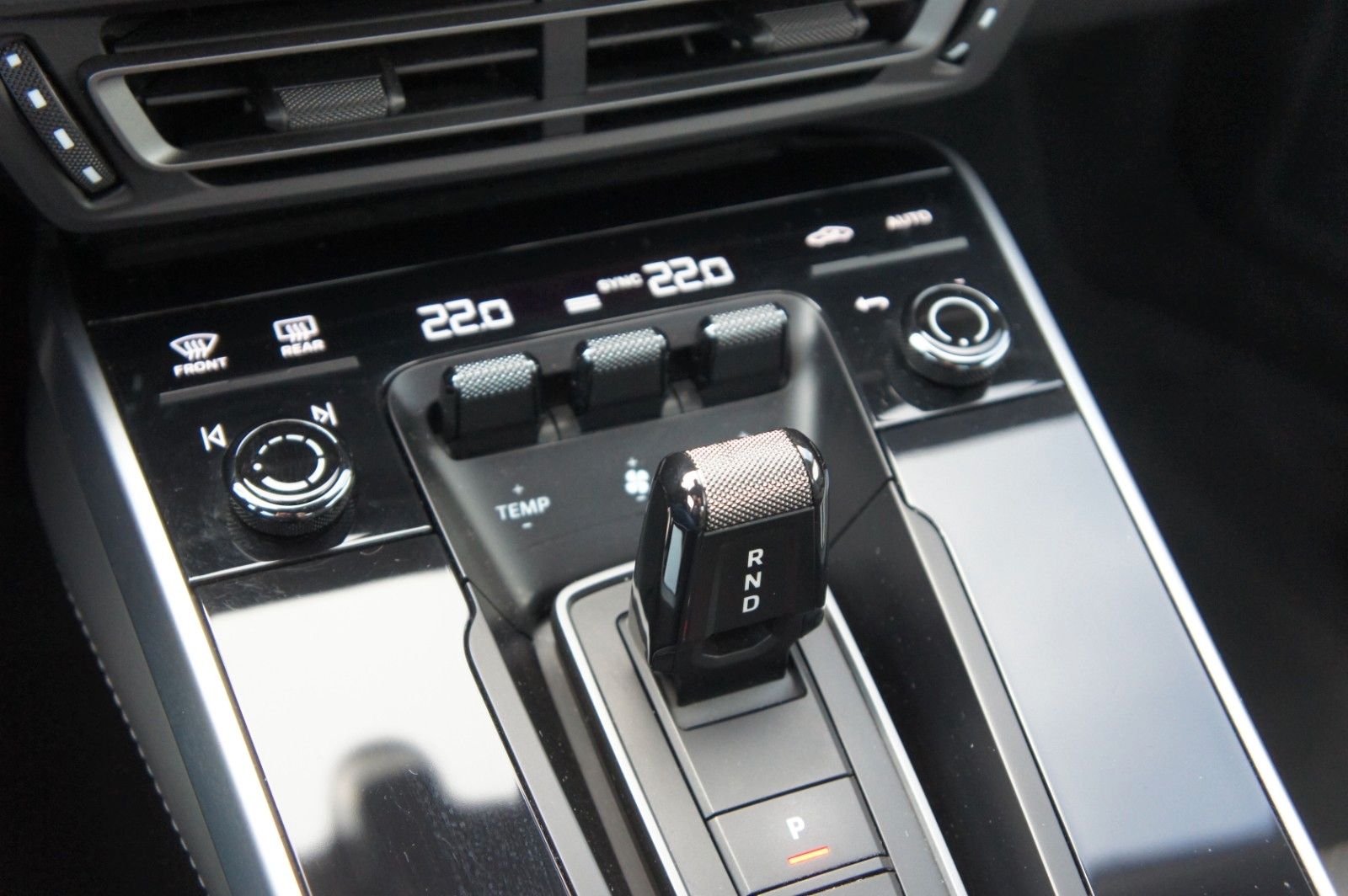 Porsche 992 Targa 4S *PDLS+*CHRONO*BOSE*360*21Z*SP.ABGAS