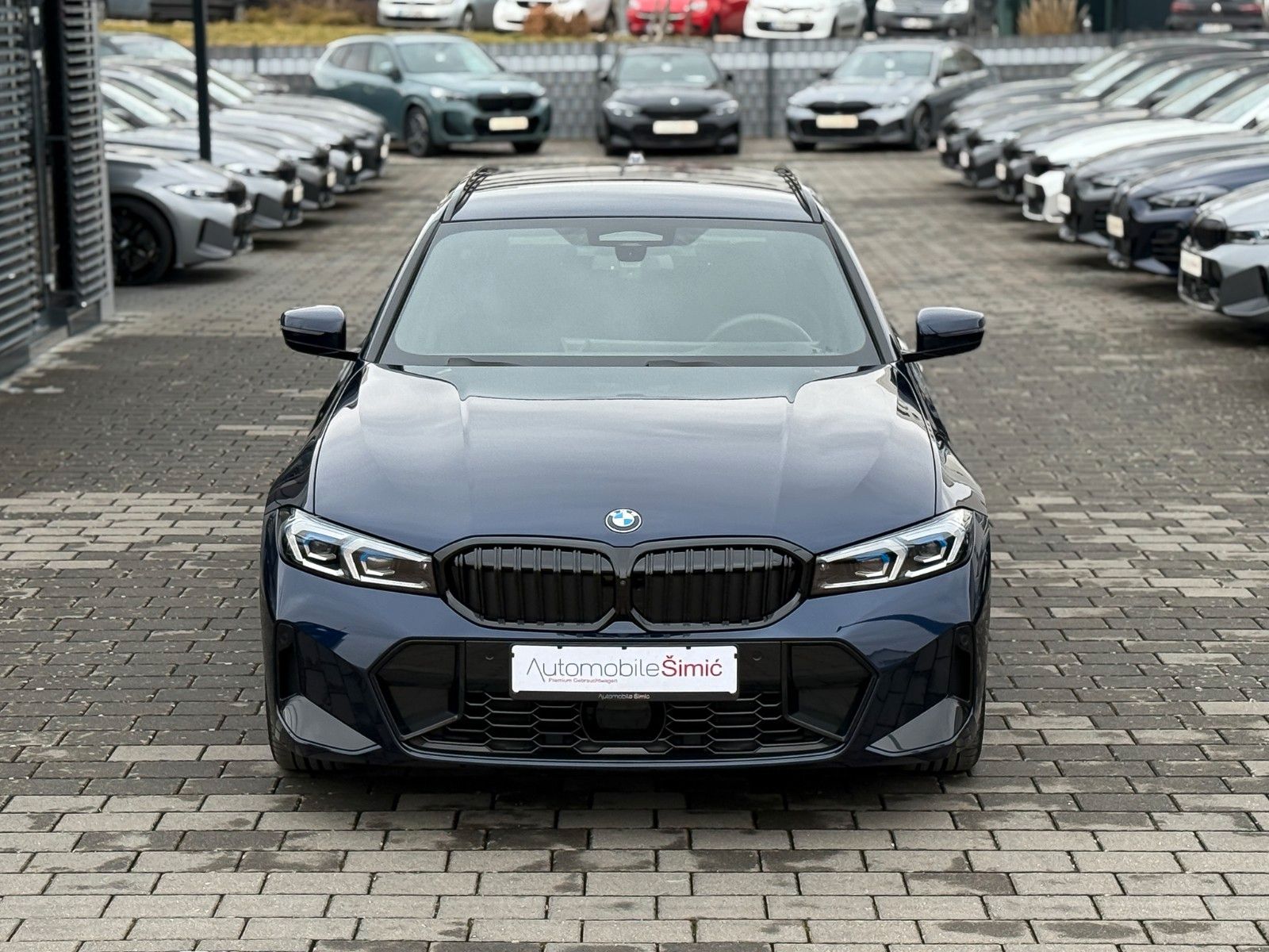 BMW 320d xD M Sport HuD AHK hifi StHzg 360° memory