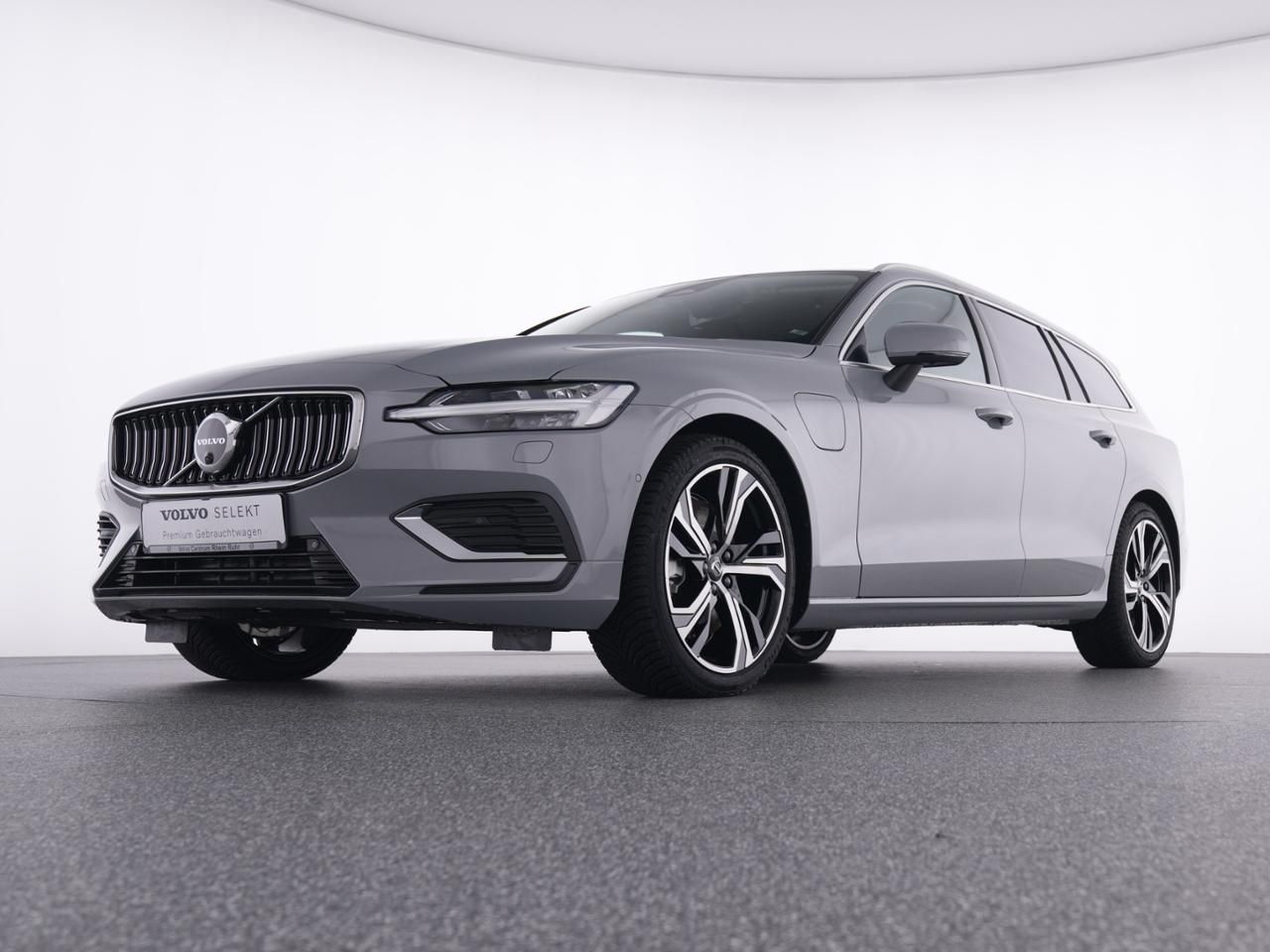 Volvo V60 T6 Recharge AWD PlusBright+19'+AHK+HKSound