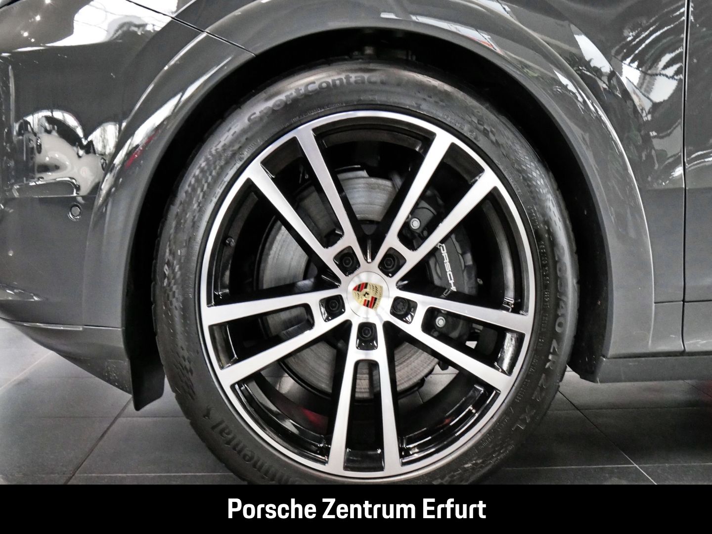Porsche Cayenne E-Hybrid Sonderfabe nimbusgrau  Vollauss