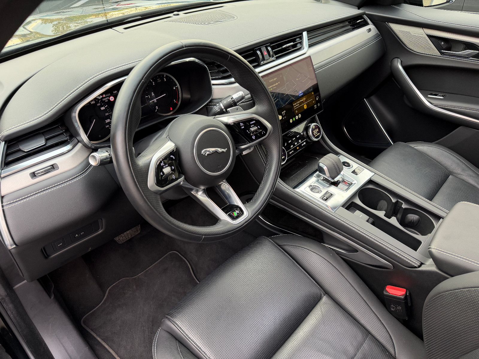 Jaguar F-Pace F-PACE R-Dynamic S AWD/PANO/3D-KAMERA