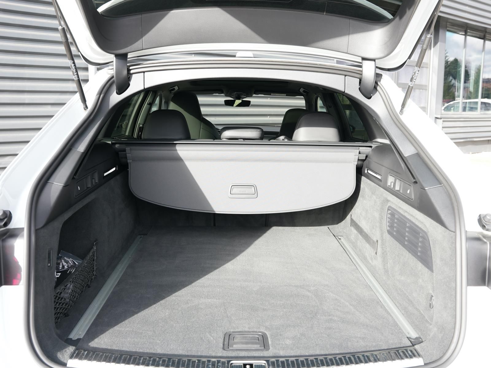Audi RS6 Avant quattro Sportabgas Standheizung FLA HU
