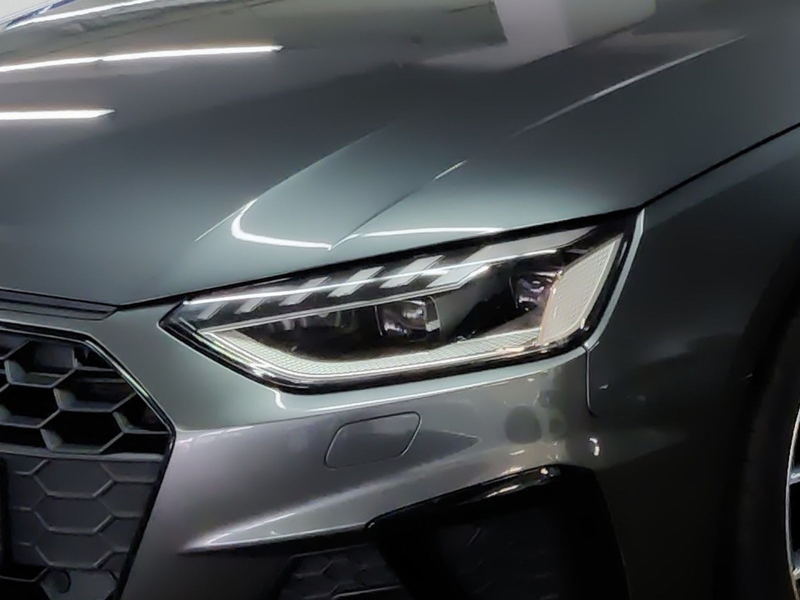 Audi A4 Avant 40 TDI s-line CompetitionPlus - Samsaru's Car Outlet