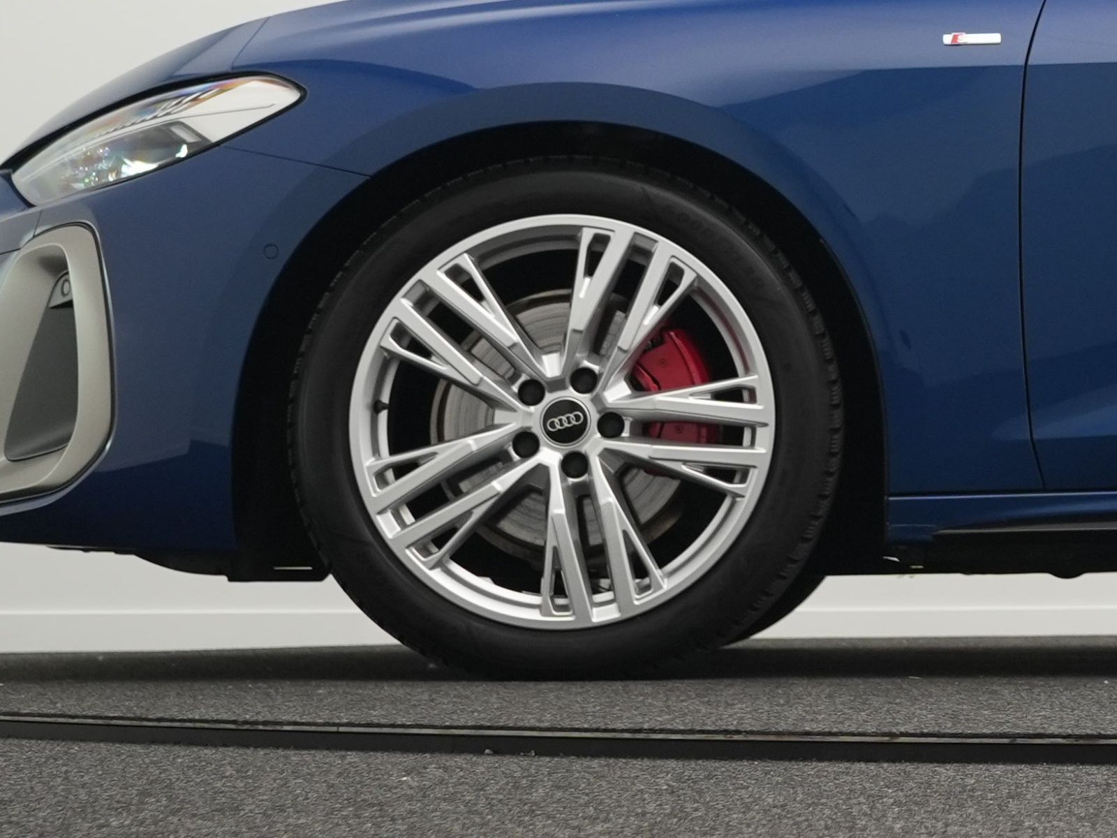 Audi A5 Avant TFSI quattro 2x S line *AHK*StdHZ*20''*