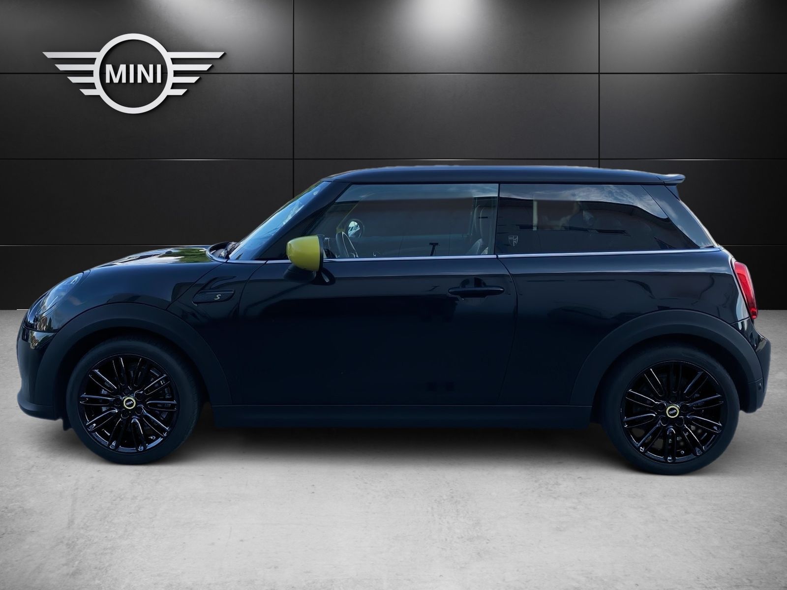 MINI Cooper SE 3-Türer - Samsaru's Car Outlet