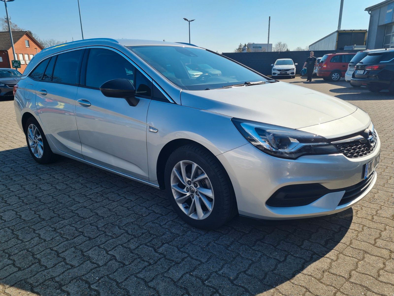 Opel Astra Sports Tourer - Samsaru's Car Outlet