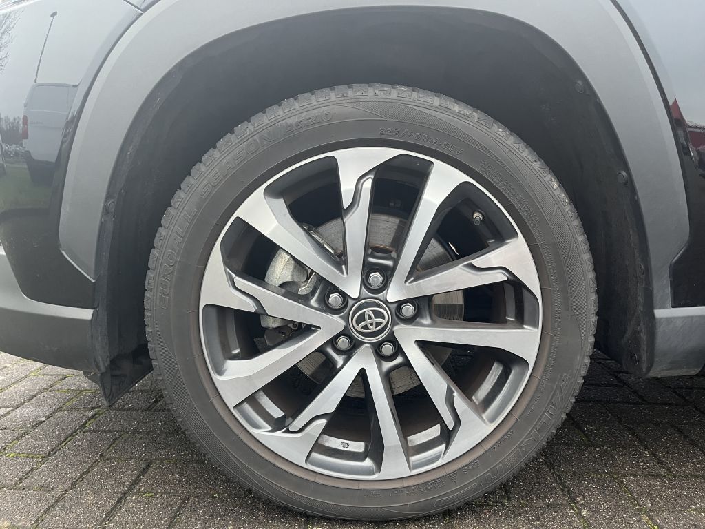Toyota Corolla Cross Hybrid 2.0 VVT-i Team Deutschland