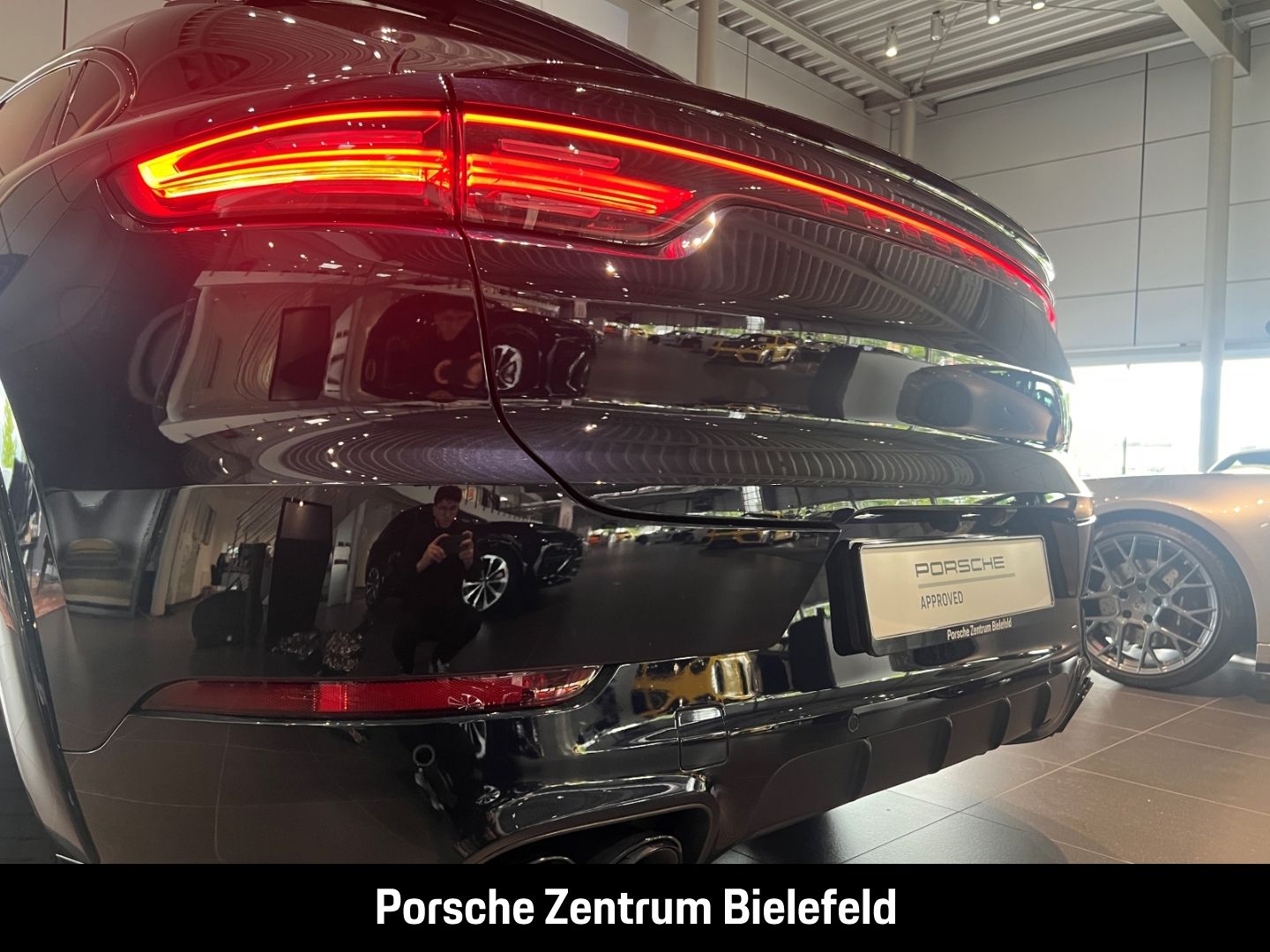 Porsche Cayenne GTS Coupe BOSE Panoramadach InnoDrive