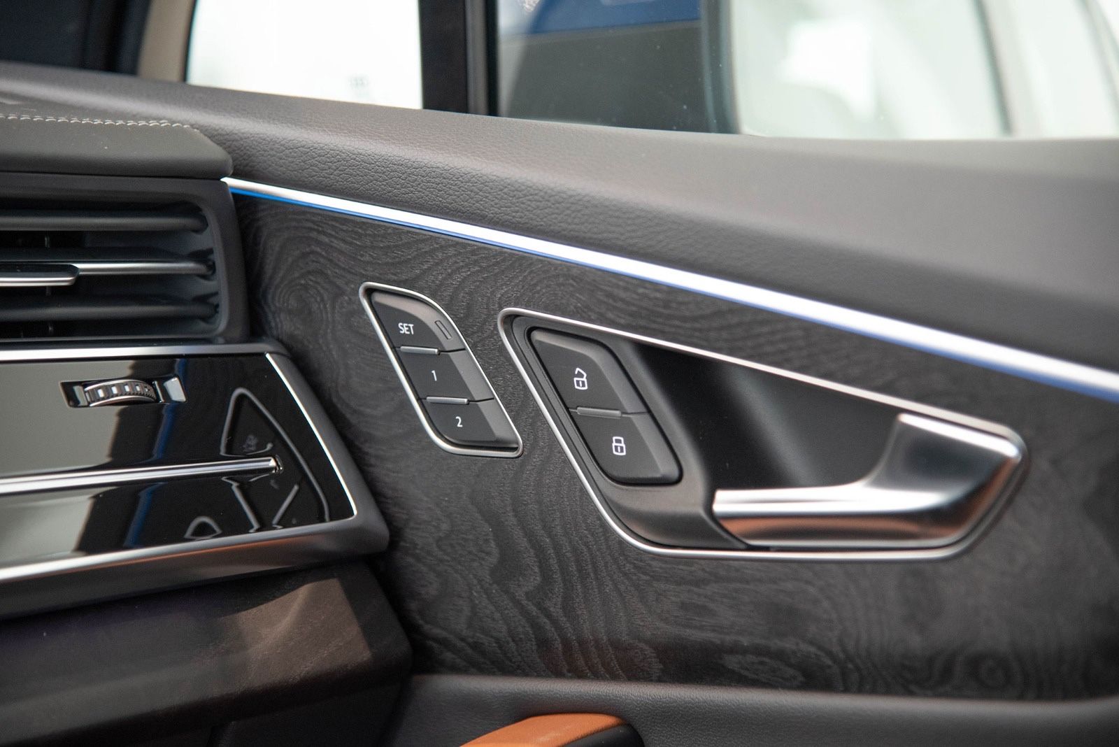Audi Q7 45 TDI S-LINE*INDIVIDUAL *7-SITZ*MASSAGE*