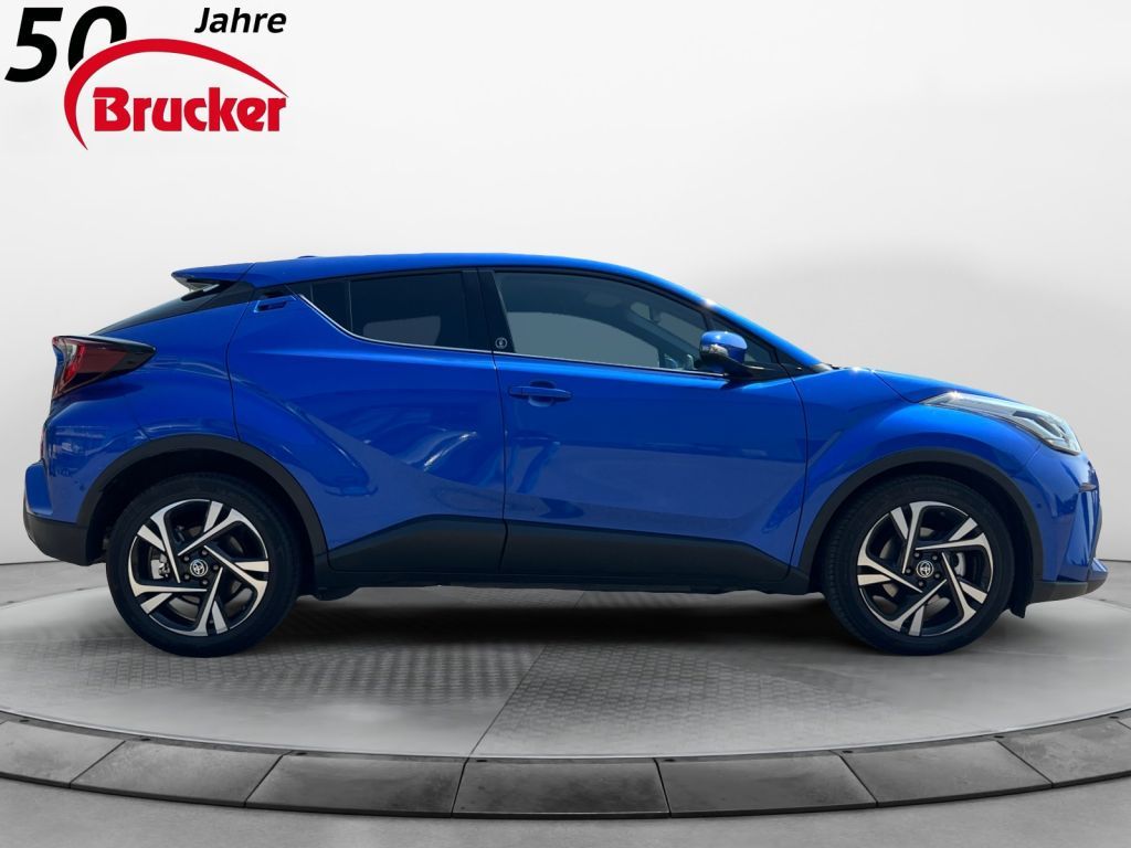Toyota C-HR Hybrid Team - Samsaru's Car Outlet