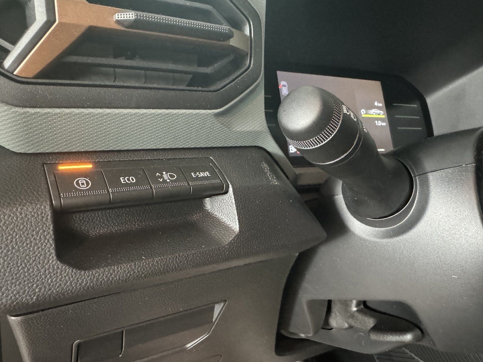 Dacia Duster NEW Hybrid 140 4x2 Extreme - Samsaru's Car Outlet