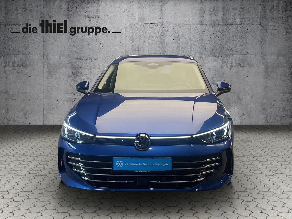 Volkswagen Passat Variant 1.5 eHybrid Elegance DSG Matrix