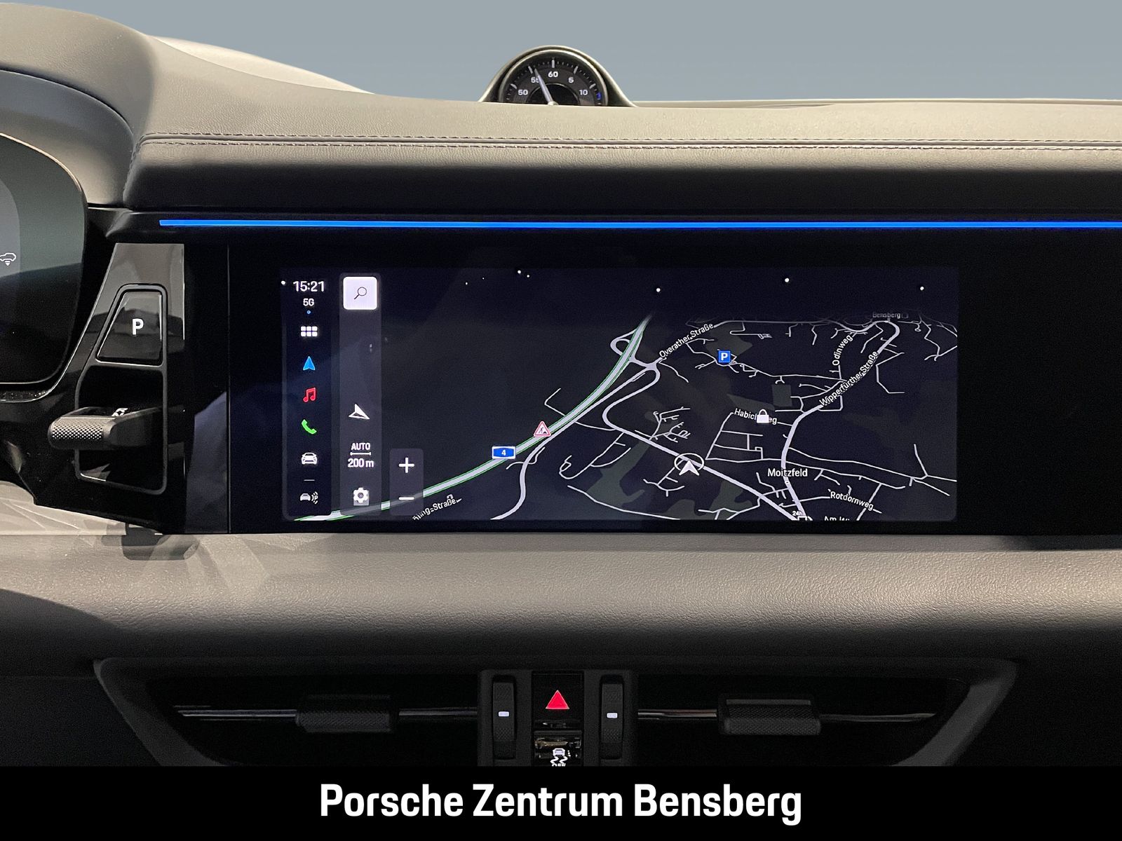 Porsche Macan Turbo Electric