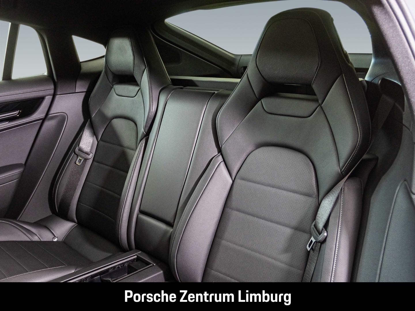 Porsche Panamera 4 E-Hybrid BOSE LED-Matrix