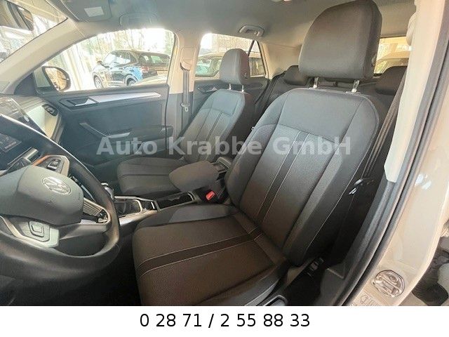 Volkswagen T-Roc Life 1.5 TSI DSG - Samsaru's Car Outlet