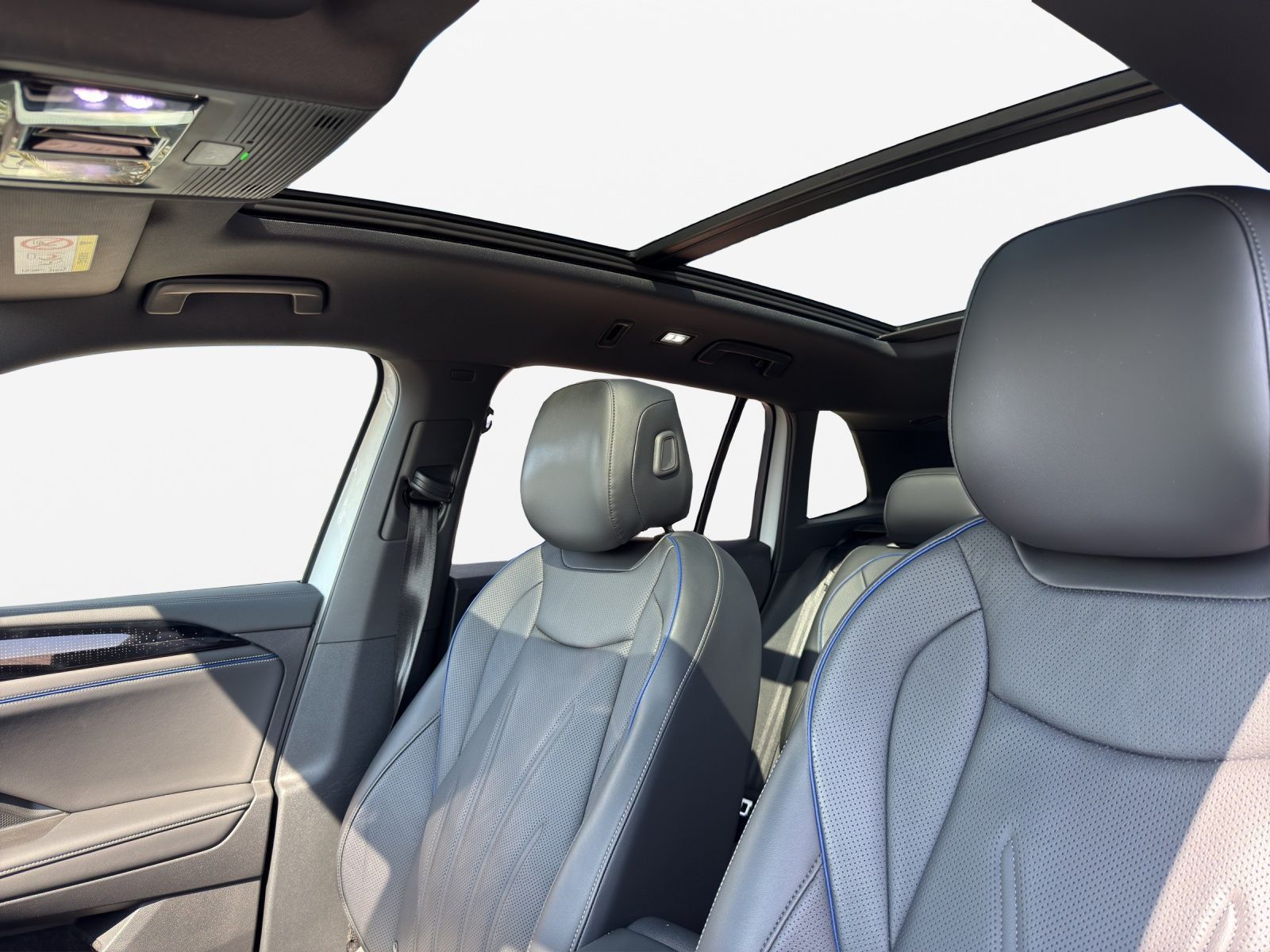 Volkswagen Tiguan 1.5 e-Hybrid DSG R-LINE*BLACK-STYLE*IQ.LI