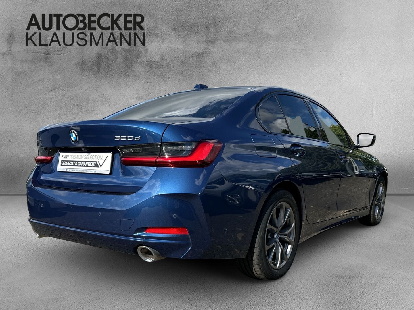 BMW 320 d xDRIVE AUTOMATIK LC PROF NAVI LED PDC HiFi
