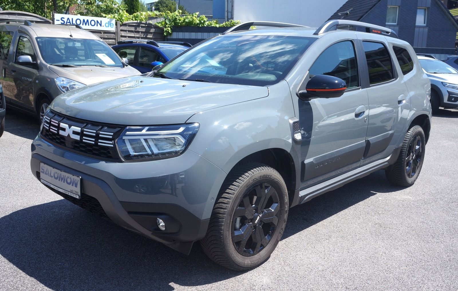 Dacia Duster TCe150AUTOM - Samsaru's Car Outlet