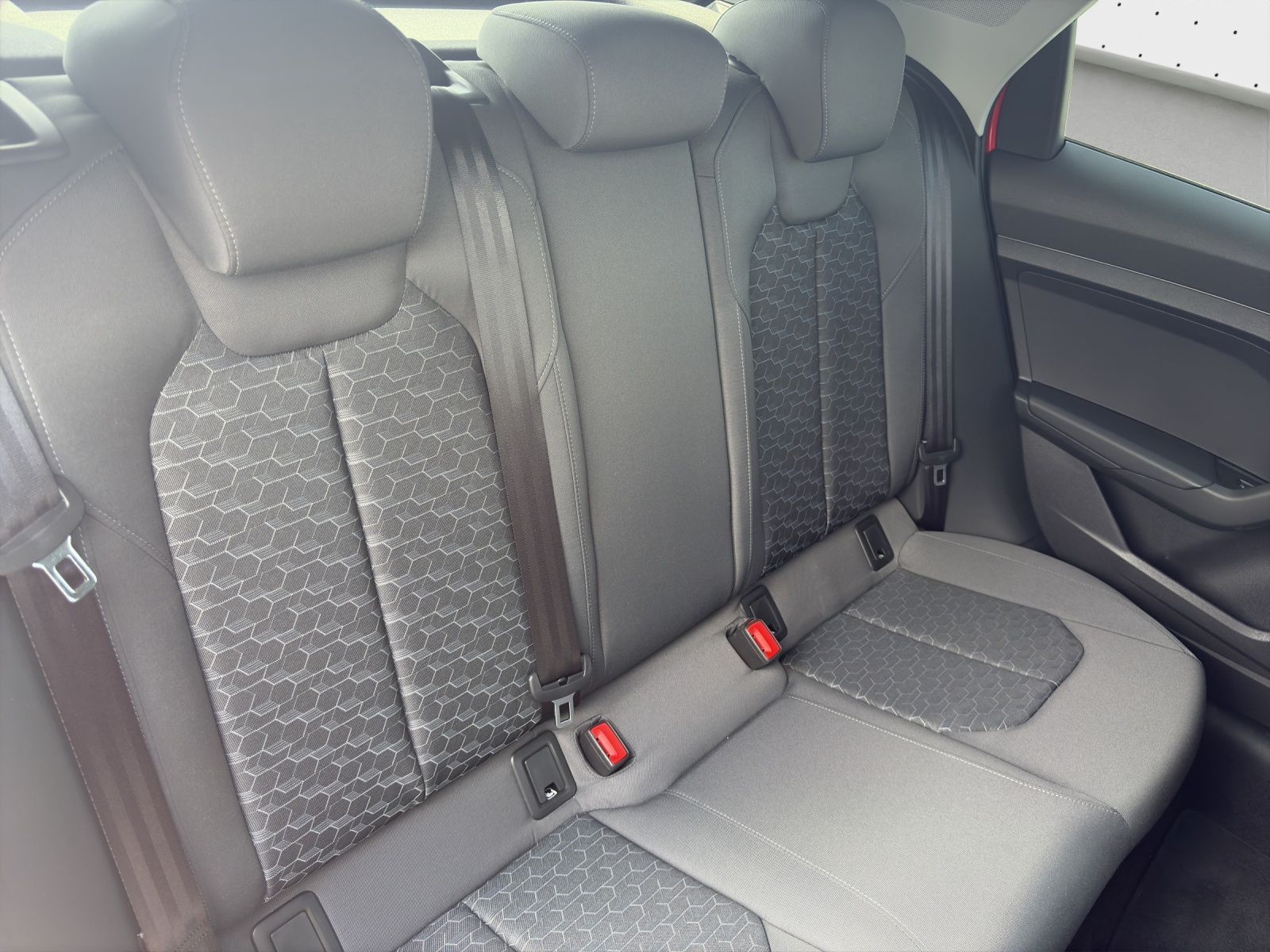 Audi A1 Sportback 35 TFSI advanced - Samsaru's Car Outlet
