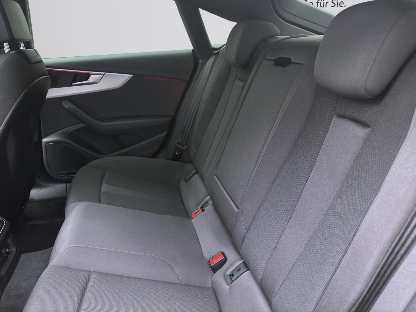 Audi A5 Sportback 40 TDI Q S LINE NAVI STDHZG AHK PAN