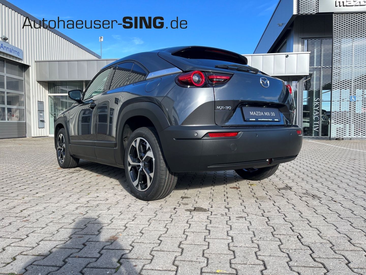 Mazda MX-30 REV Makoto BOSE 360°HeadUp Memory AppleCar